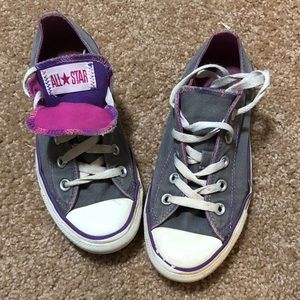 Double tongue Converses